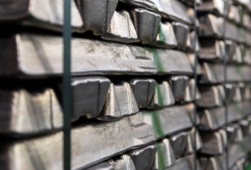 Aluminium supply to remain tight, BofA says