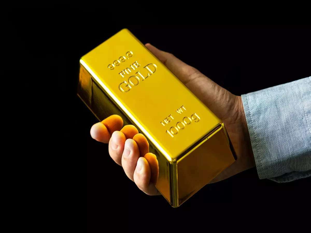 Gold prices drift higher as Fed stands pat on key interest rate