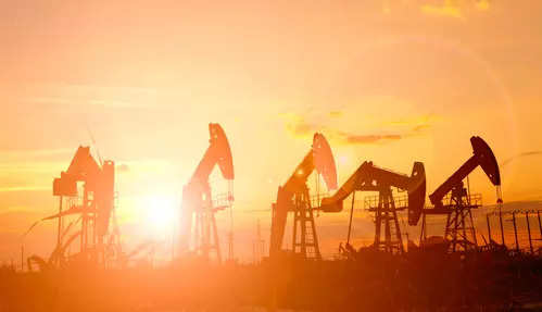 Oil prices ease on strong US dollar, mixed global economic news