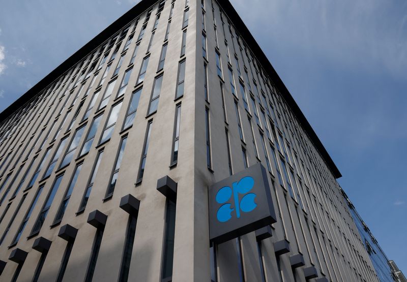 OPEC cuts oil demand growth forecast, highlighting dilemma over Oct hike