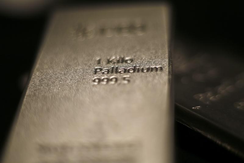 Palladium prices to lag other precious metals, UBS says