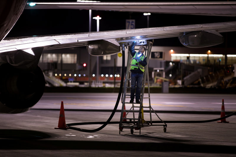 Singapore's Dec jet fuel imports hit multi-year high on India, S. Korea supply