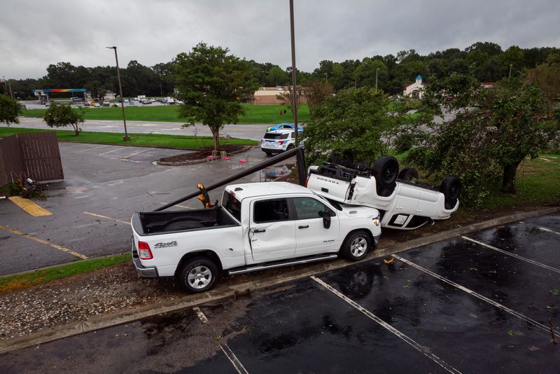 Tropical Storm Debby stalls off Carolinas, poised to move north