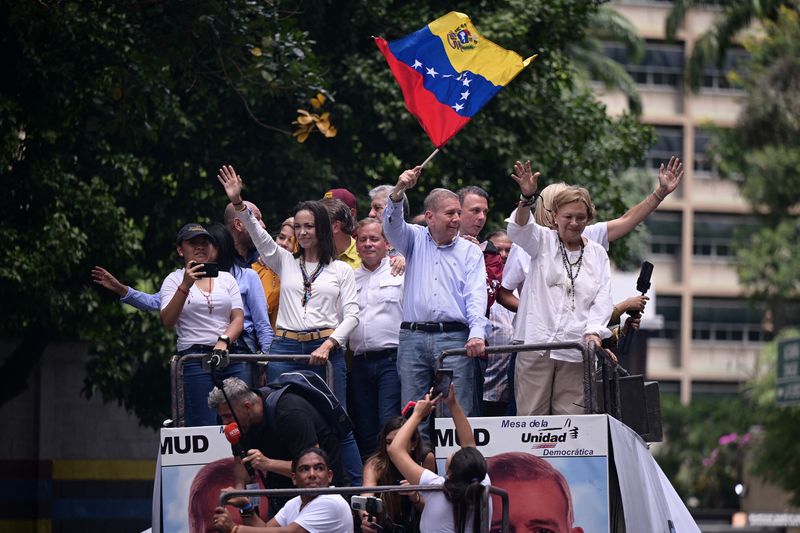 US recognizes Maduro's opponent as winner in Venezuela election