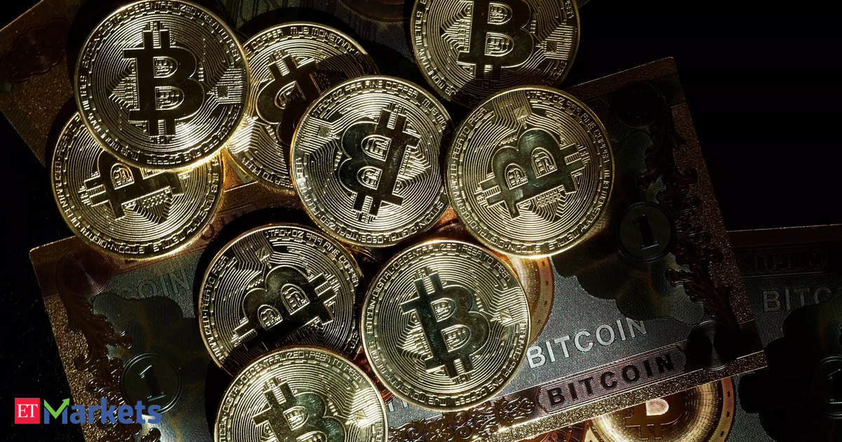 Bitcoin sinks over 7% on ebbing Fed rate-cut bets and cooling ETF demand