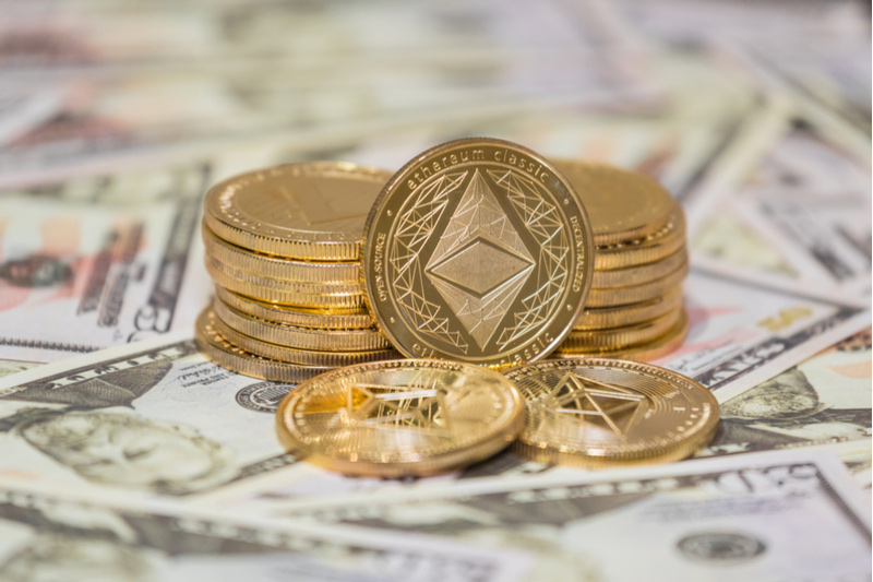 Ethereum (ETH) Spot ETFs Are Bleeding, Bitcoin ETFs Thriving