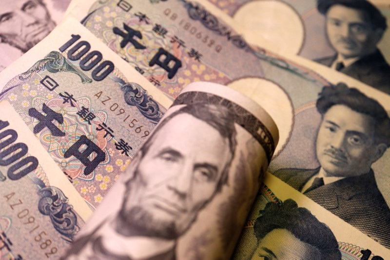 Dollar dips as yen heads for first weekly drop in six