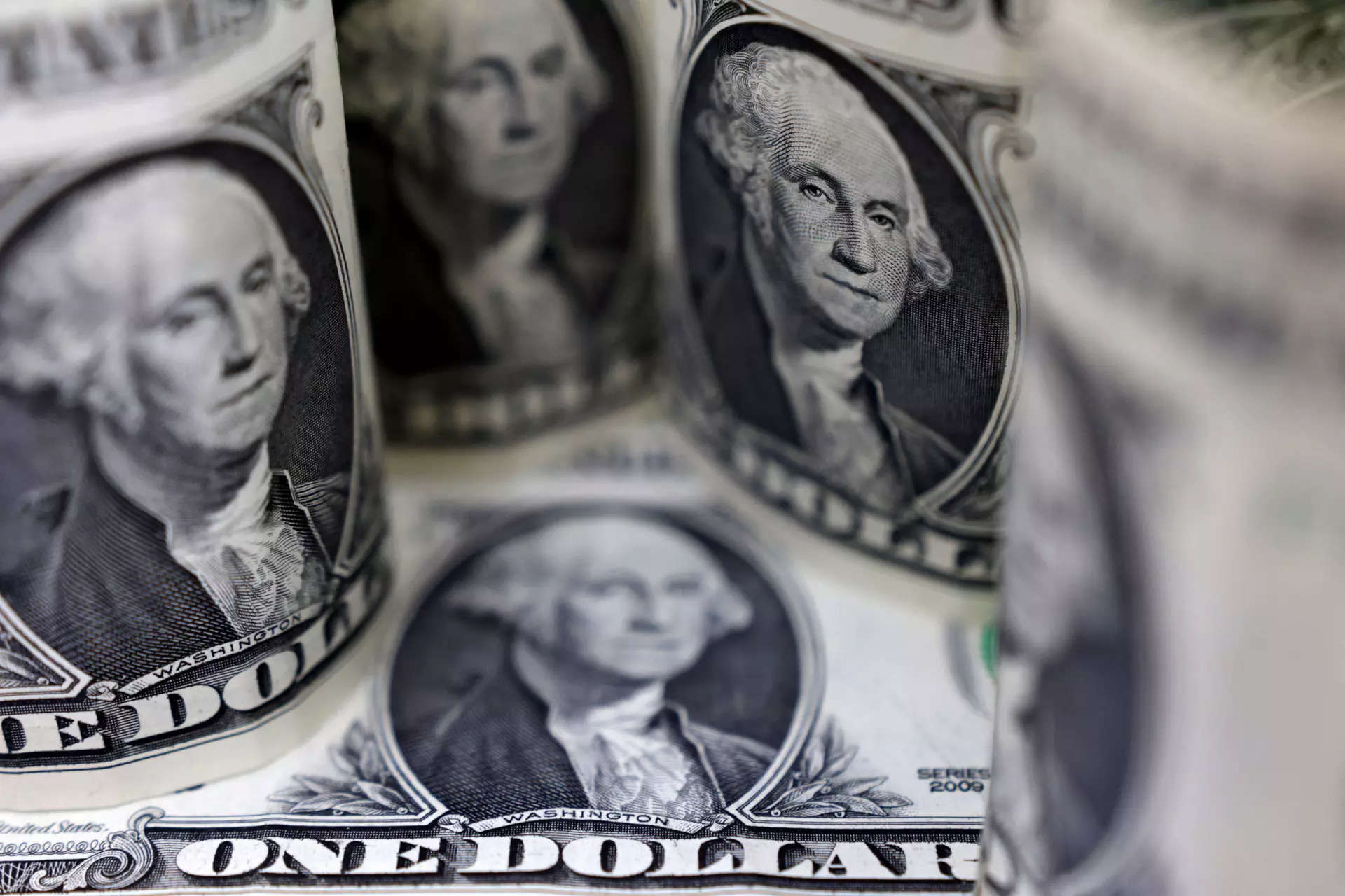 Dollar stalls as market braces for CPI test, Fed outlook