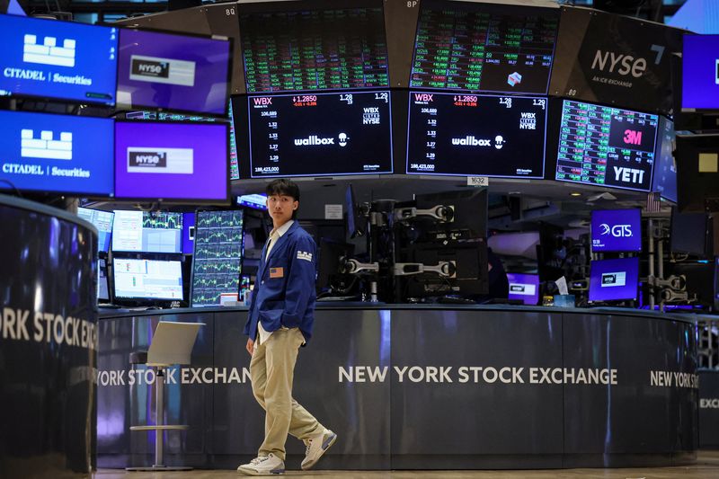 S&P, Nasdaq inch up on hopes of Sept rate cut; Jackson Hole in focus