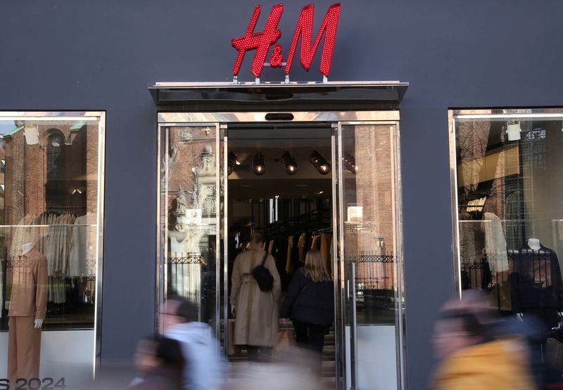 H&M abandons 2024 margin target as costs hurt profit