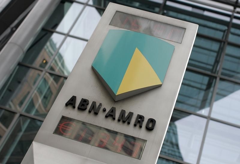 ABN Amro shares dip on buyback delay