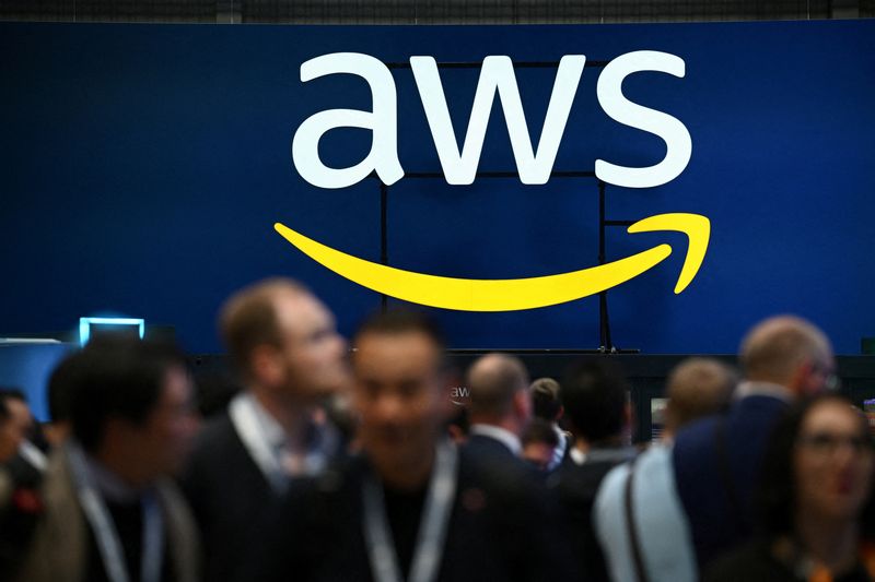Amazon's cloud service shows new AI servers, says Apple will use its chips