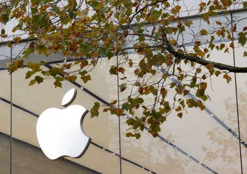 Apple plans manufacturing plant investment in Indonesia, minister says