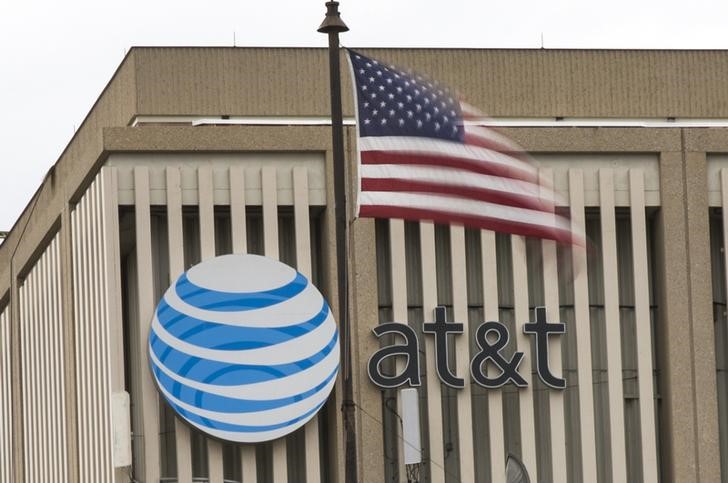 AT&T earnings top estimates amid strong subscriber additions