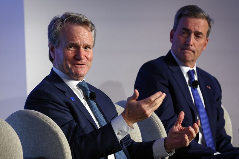 Bank CEOs express confidence in deals, consumer finances