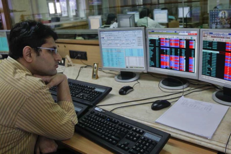 Bernstein says 'buy selectively' on Indian equities for 2025