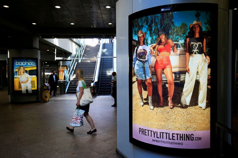 Boohoo's prettylittlething brings back free returns ahead of holidays