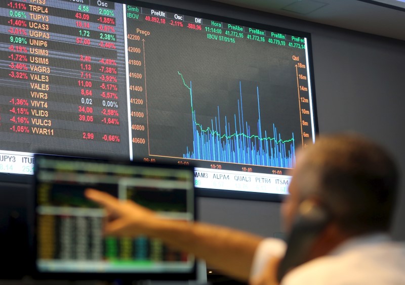 Brazil stocks lower at close of trade; Bovespa down 0.09%