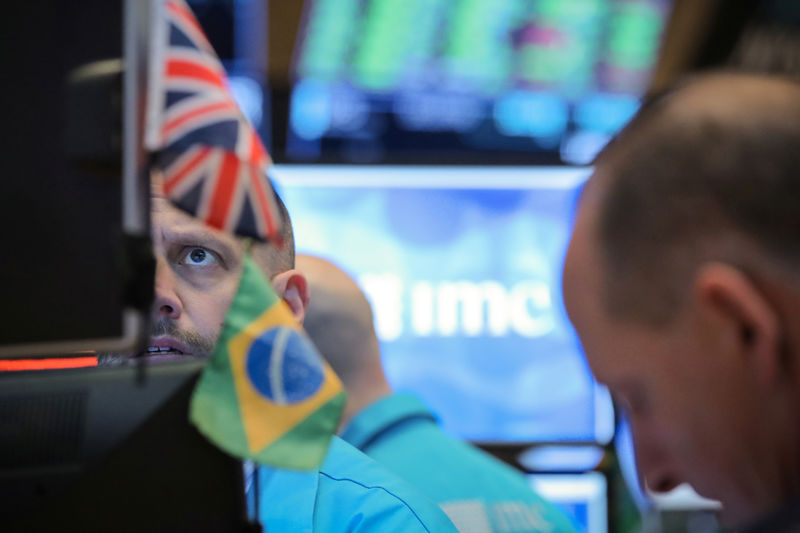 Brazil stocks lower at close of trade; Bovespa down 1.59%