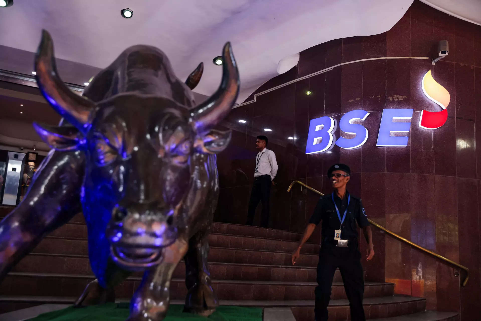 BSE cautions against fake videos of MD & CEO Sundararaman Ramamurthy recommending stocks