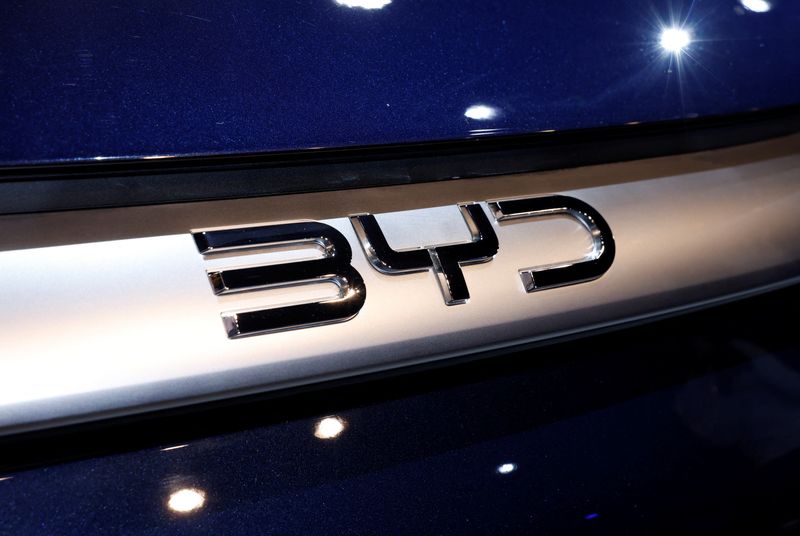 BYD says it will launch new generation of blade batteries next year