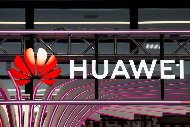 China's Huawei Technologies seeks dismissal of US criminal charges