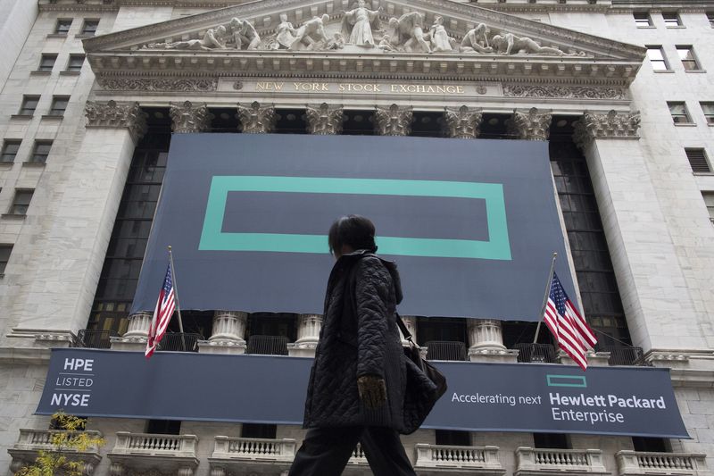 Citi raises Hewlett Packard Enterprise on AI momentum