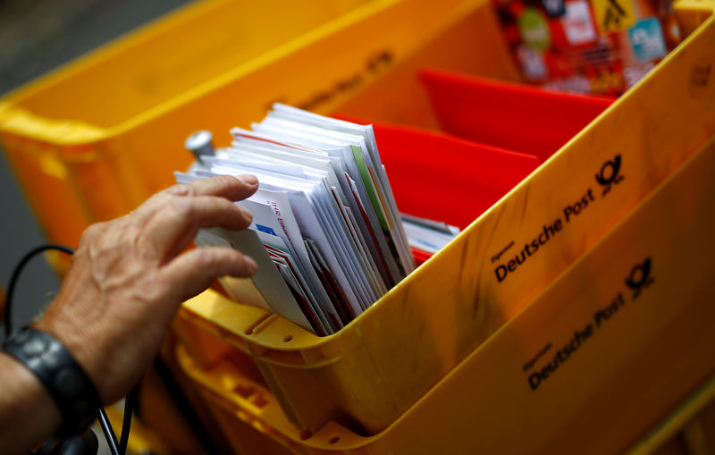 Deutsche Post down on Q3 results miss, 2024 profit outlook cut below forecasts