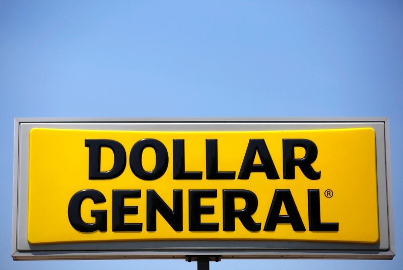 Dollar General: JPMorgan slashes price target after middling Q3