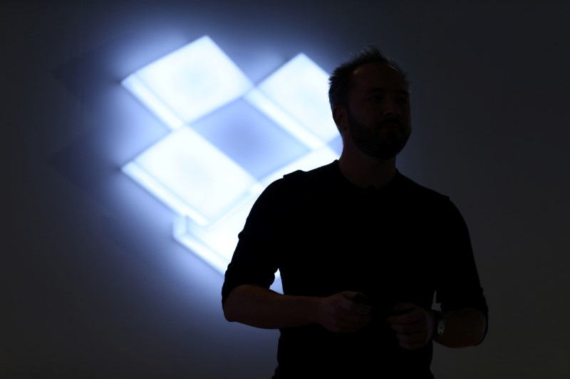 Dropbox CFO sells over $79k in company stock