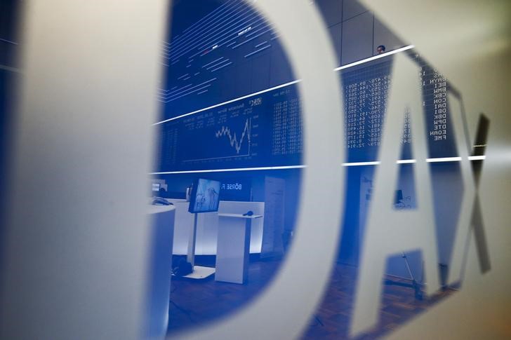 European markets close mixed in quiet trade as holiday-shortened week begins