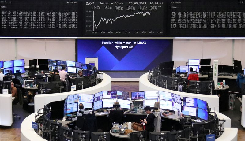 European shares fall at start of data-intensive week