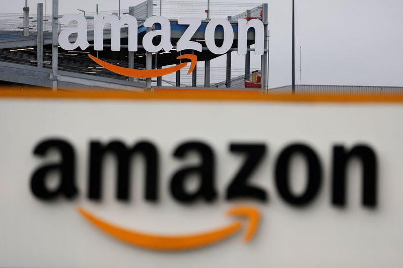 Exclusive-Amazon developing driver eyeglasses to shave seconds off deliveries, sources say