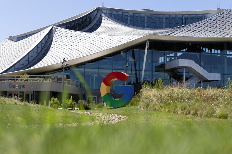 Exclusive-Google offered to sell part of ad tech business, not enough for EU publishers, sources say