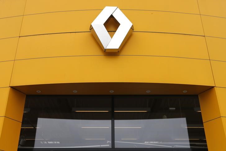 Foxconn senior executive discussing Nissan stake purchase with Renault- report