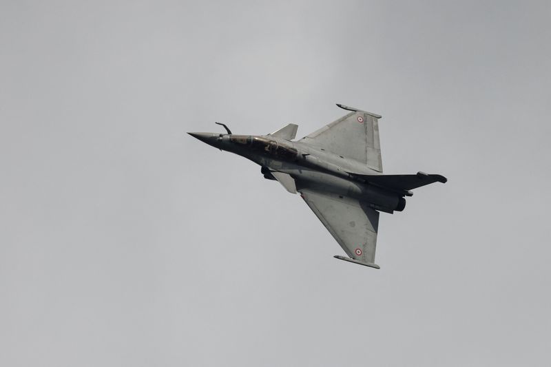 France's Macron hopes to clinch sale of 12 Rafale fighter jets to Serbia this week