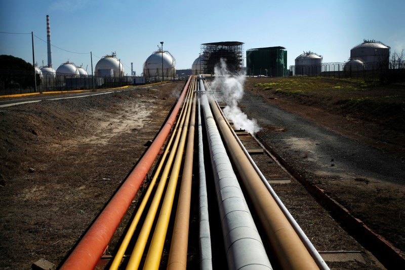 Galp shares down following Q3 profit decline