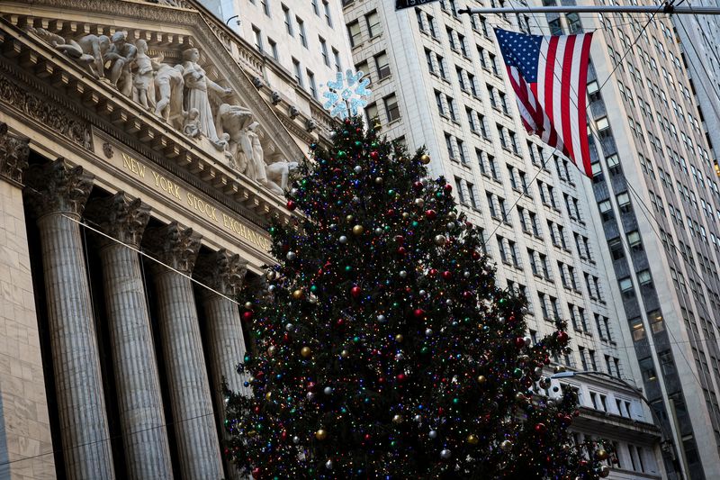 Goldman starts coverage on beauty stocks, Efl Beauty shares up 4%