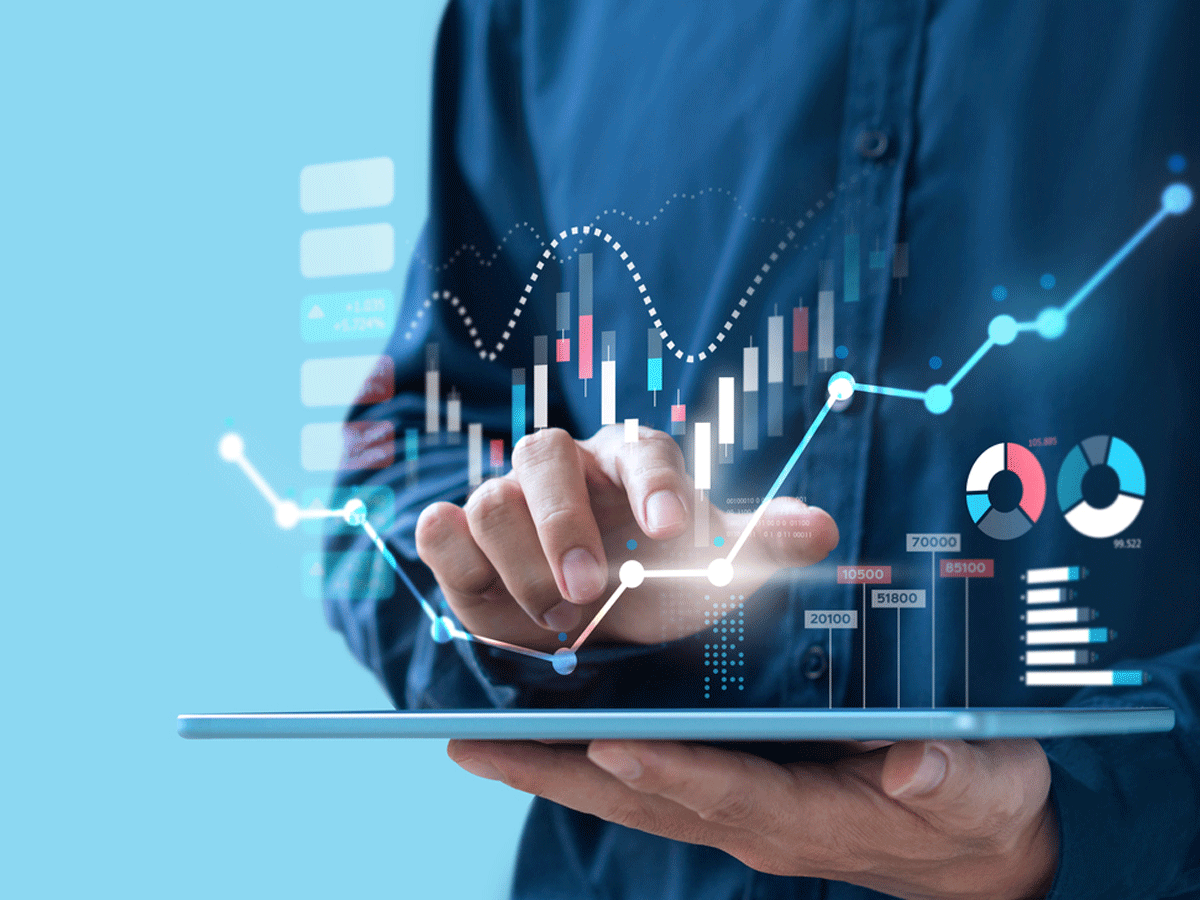 Hot stocks: Brokerage view on HCL Tech and Avenue Supermarts