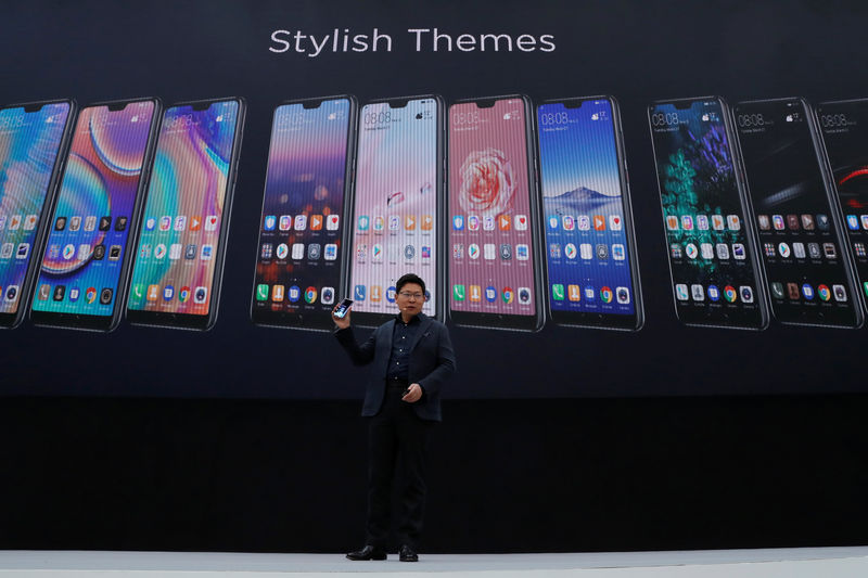 Huawei slashes high-end device prices on JD.com's Super Brand Day