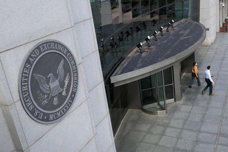 In battle over proxy rules, appeals court sides with US SEC