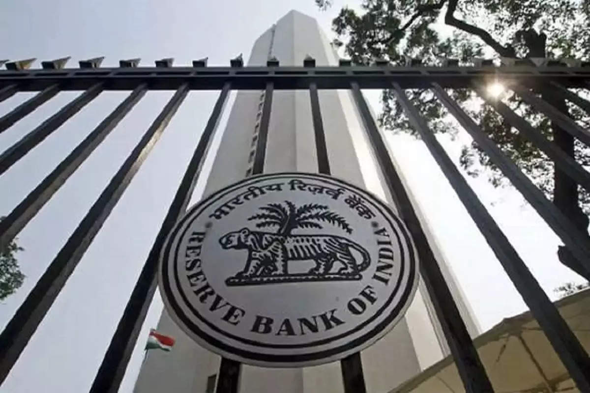 Incomplete transmission could delay rate reversal by RBI