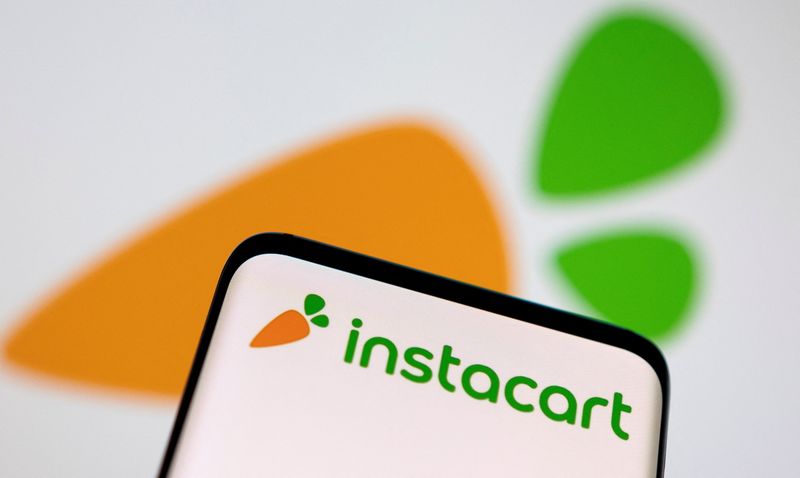 Instacart forecasts weak fourth-quarter on tepid consumer spend