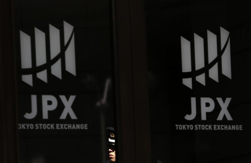 Japan stocks higher at close of trade; Nikkei 225 up 2.15%