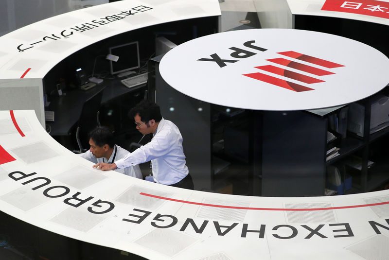 Japan stocks higher at close of trade; Nikkei 225 up 3.55%