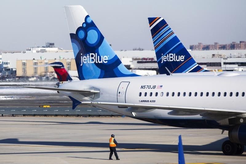 JetBlue hit with $2 million fine over chronic flight delays