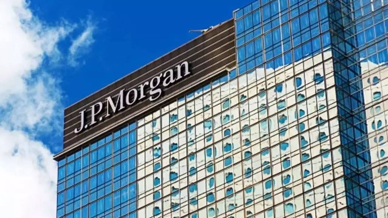 JP Morgan Q1 results: Profit up on higher investment banking fees, accounting gain