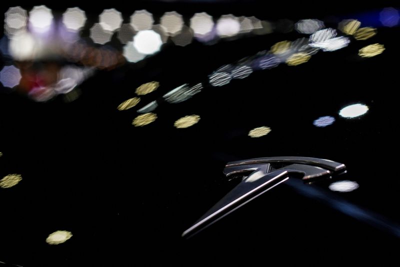 JPMorgan agrees to drop lawsuit against Tesla over stock warrants