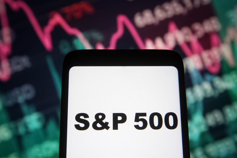 JPMorgan sees S&P 500 rising 8% to 6,500 in 2025