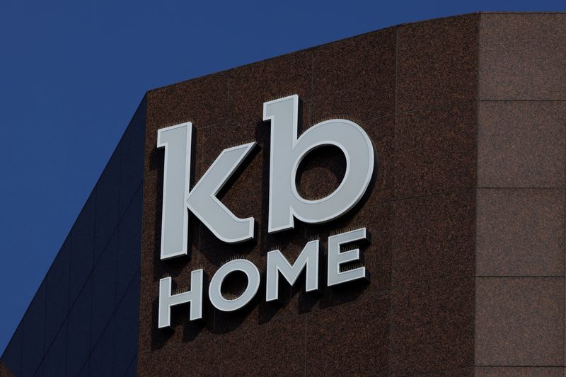KB Home's longtime CFO Kaminski to retire in early 2025